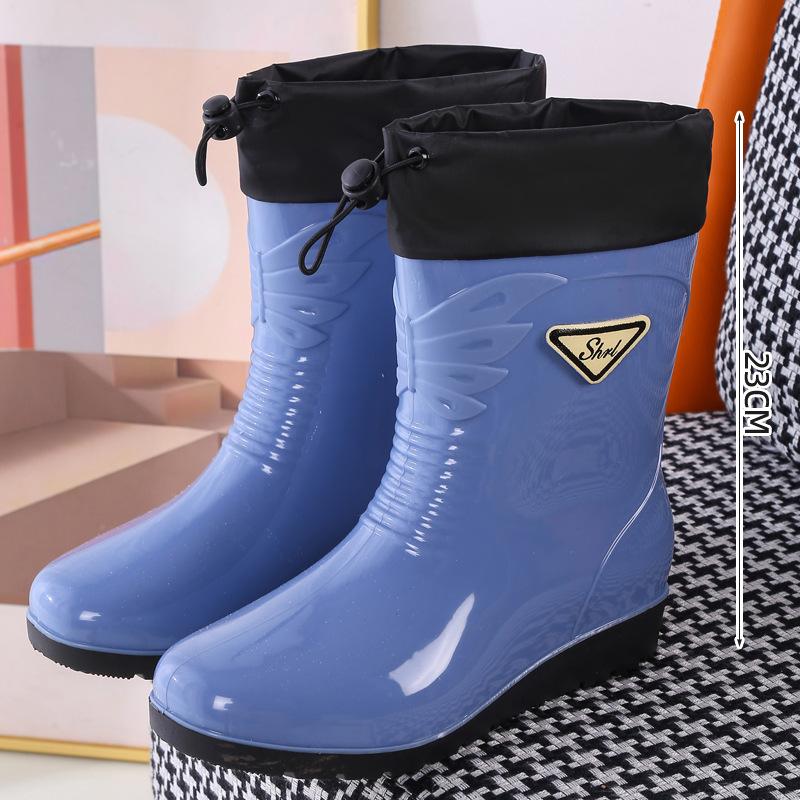 Medium Tube Rain Shoes Women's Water Skiing Shoes Water Glue Shoes Fashion Rain Boots Wear Winter Warm Women's Water Boots Overshoes