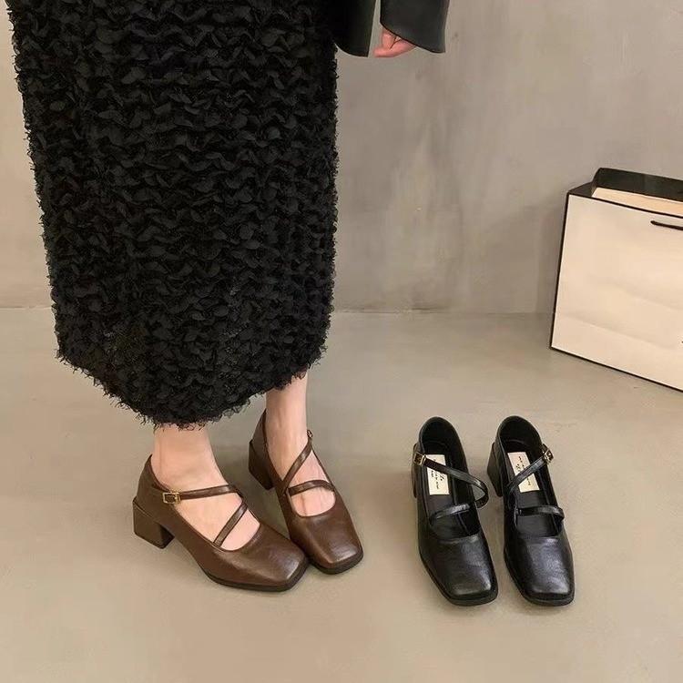 Square head, light mouth, thick heel, high-end wear, autumn new small leather shoes, retro Mary Jane shoes for women