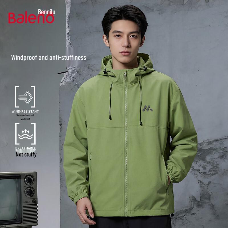 Baleno Men s Lightweight Hooded Windbreaker Jacket M