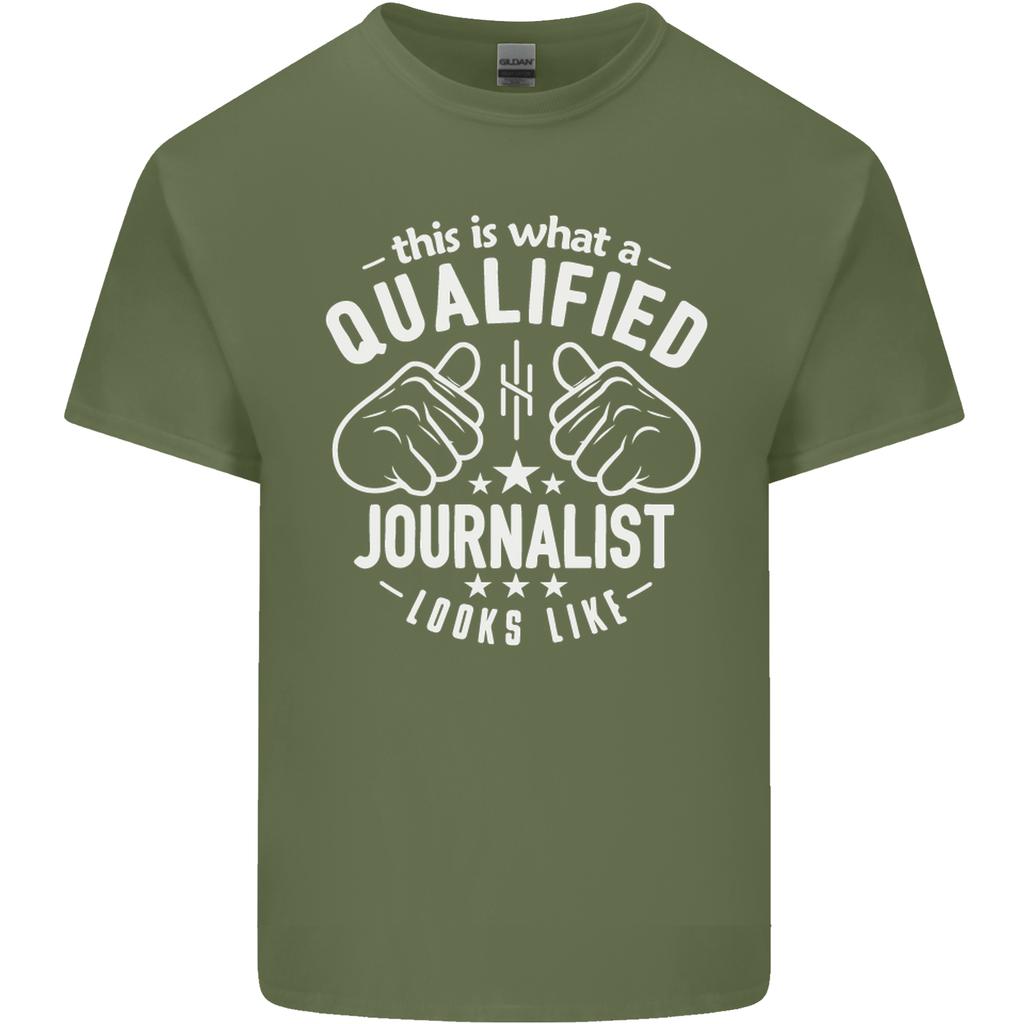 This Is What a Qualified Journalist Looks Like Unisexs Light Cotton TShirt