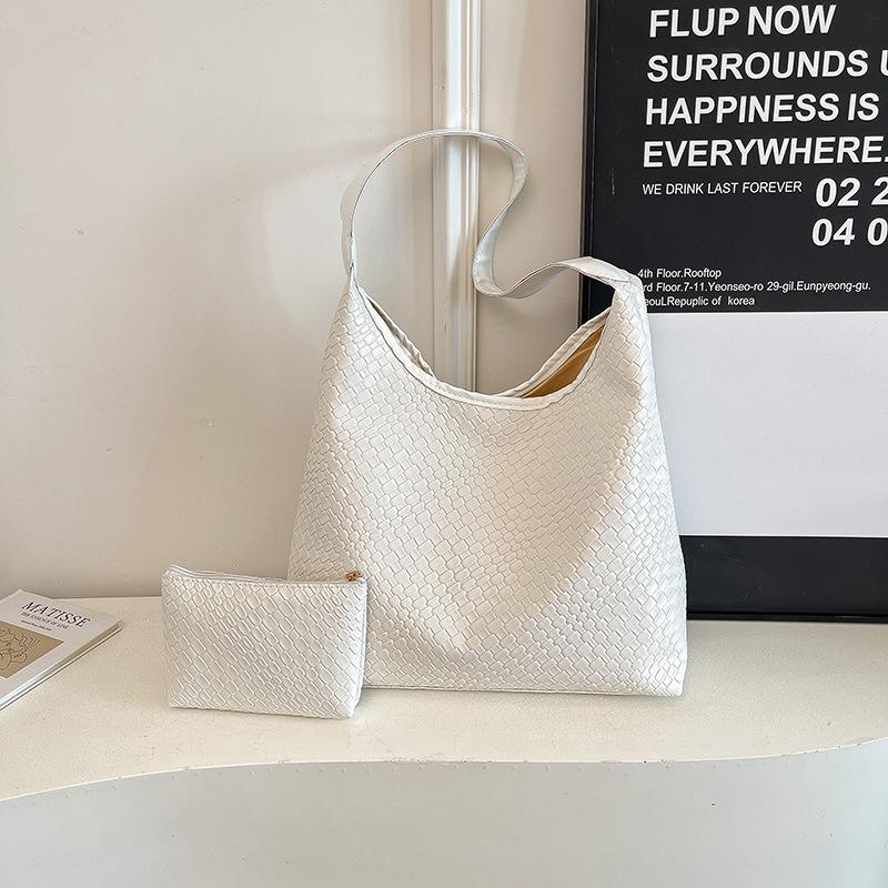 Casual Retro Large-capacity Mother and Child Bag Women's New Popular Versatile Foreign-style Woven Bucket Bag Shoulder Bag