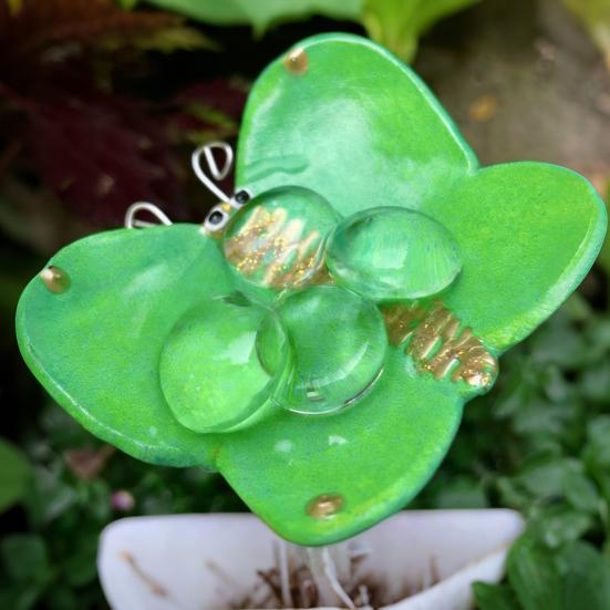 Bee Watering Station Butterfly Puddler with Glass Balls Decorative Hydration Station for Outdoor Garden Pollinators Safe Hydration