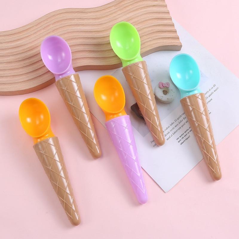 Candy Colored Ice Cream Shaped Plastic Bowl with Spoon Reusable Cartoon Egg Cone Children Fruit Dessert Bowl Kitchen Accessories