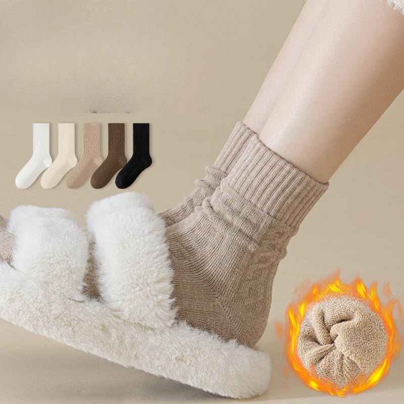 Women's Autumn and Winter Thickened and Velvet Warm Wool Hoop Moon Socks