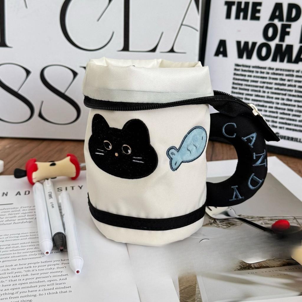 Large Capacity Apple Print Pencil Case & Makeup Bag - Cute Aesthetic Tea Cup-Shaped School & Travel Organizer, White & Black Color-Block