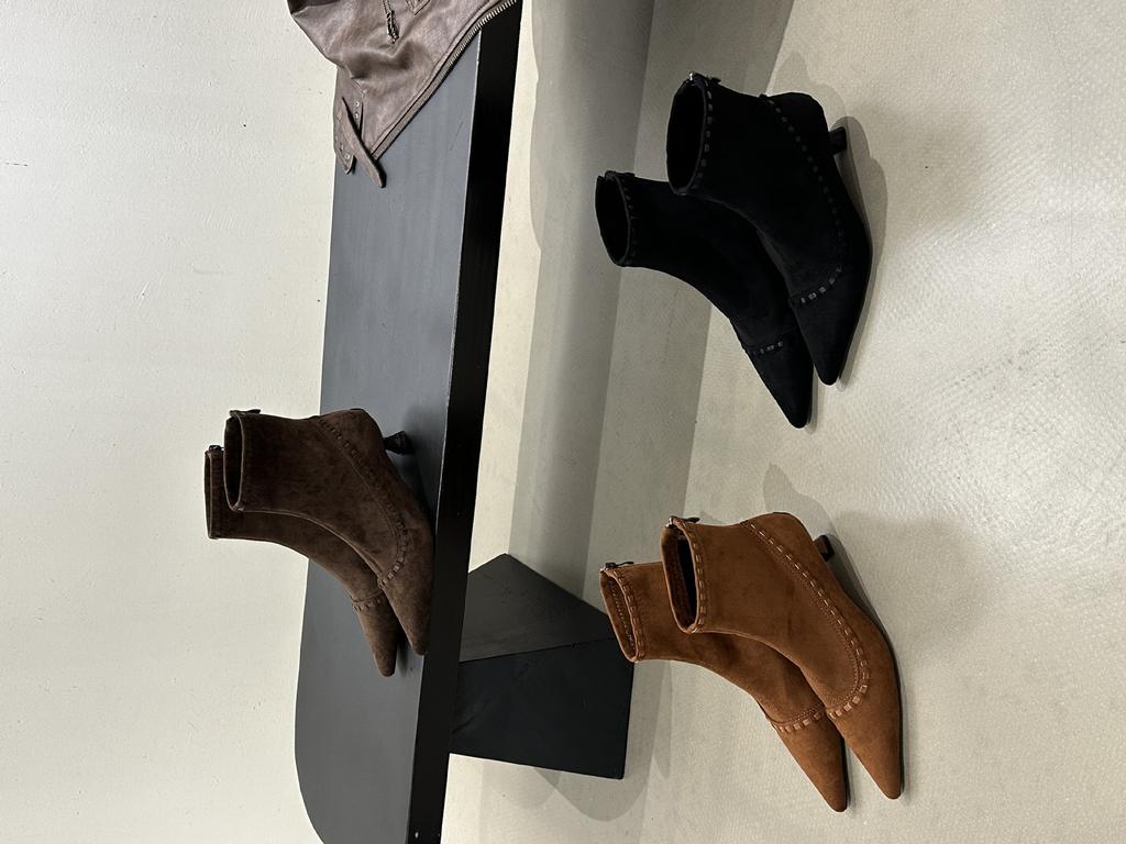 Französische spitze genähte kurze Stiefel Damen 2025 Herbst Ärmel elastische dünne Stiefel dünner Absatz Temperament Mode Stiefel junge Damenschuhe