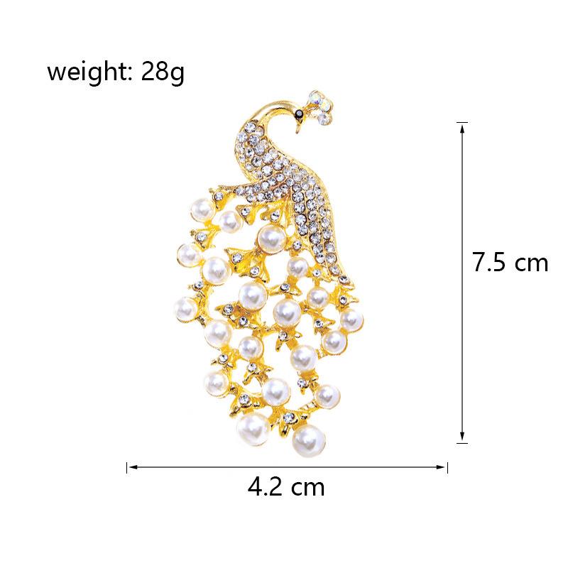 Брошь в виде павлина в виде животного, модная ретро-этническая брошь с бриллиантами в виде ветра и воды с аксессуарами золотой
