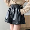 Damen Herbst 2026 Oberbekleidung High Waist A-Linie Schlankmachend Weiter Bein PU-Leder Shorts Kaffee Mini-Shorts Vielseitig Schlank Geschnitten Heße Shorts