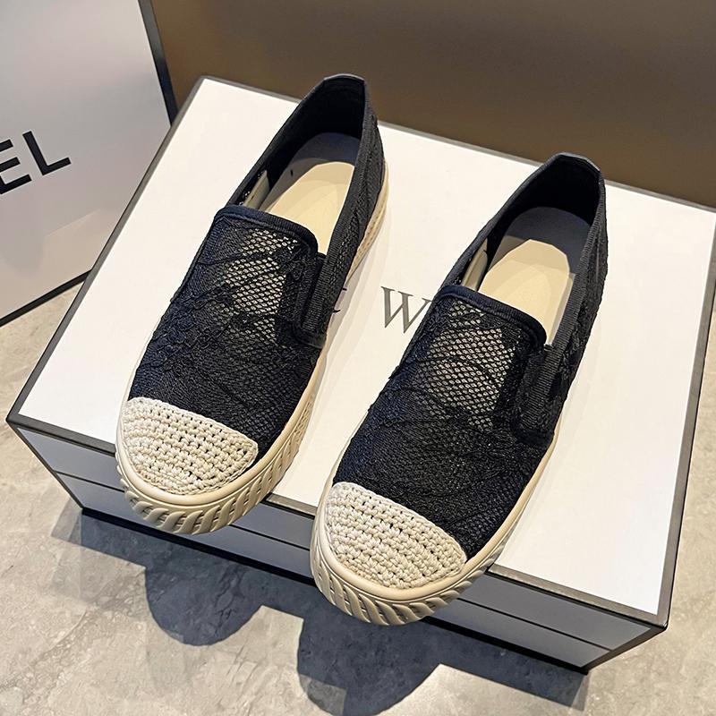 Shoes women's spring 2025 new lazy one-pedal soft-soled cloth shoes breathable mesh casual hollow single shoes