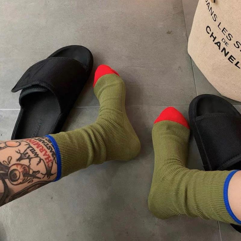 

Light Luxury Retro Double-Needle Contrasting Color Stacked Socks Color-Blocking Versatile Trendy Socks Modern Colorful Socks With A Mouth Tube Socks one size зелений