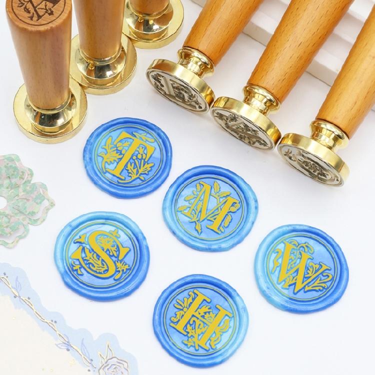 Brass Wax Seal Stamp Ergonomic Wood Handle for Personalizing Stationery and Card Making 1PC