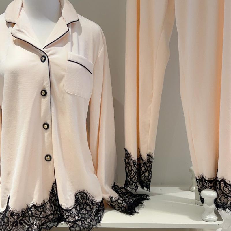 Dámské pyžamo z mořské bavlny v korejském stylu: Podzimní/Zimní Fleecový Domácí Oděv s Krajkovým Lemováním