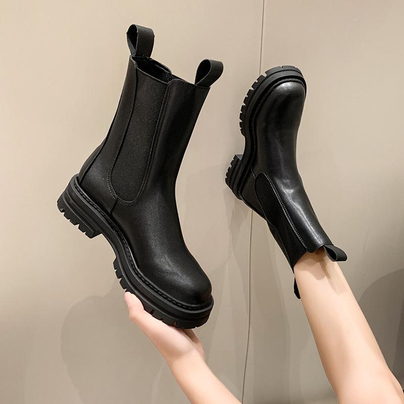 Large size British mid-calf women's boots - winter new style with round toe design, thick sole and medium heel, short boots