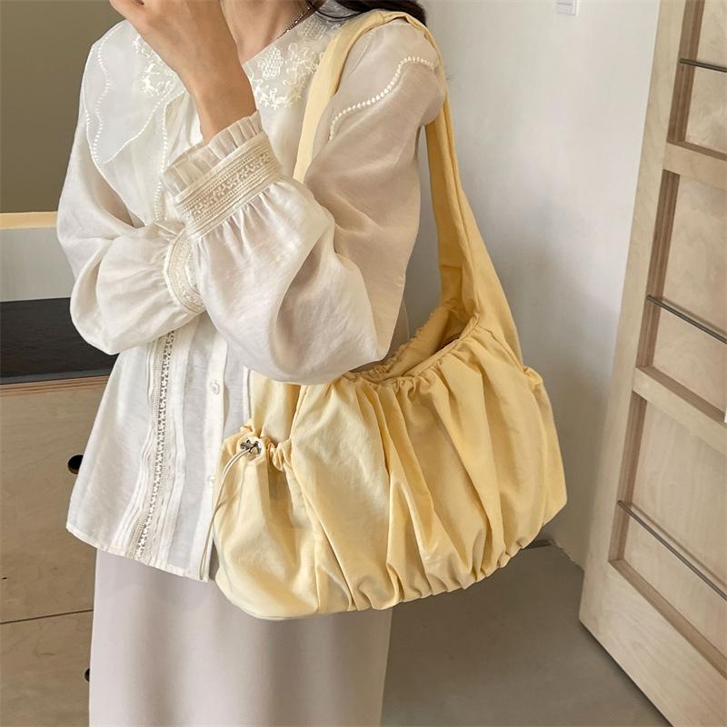 Class Commuting Large-capacity Tote Bag Women's New Versatile Casual Shoulder Bag