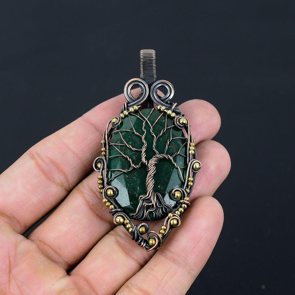 Strom života Smaragdový drahokam Měděný drát ovinutý Ručně vyrobený Přívěsek Šperk pro dárek