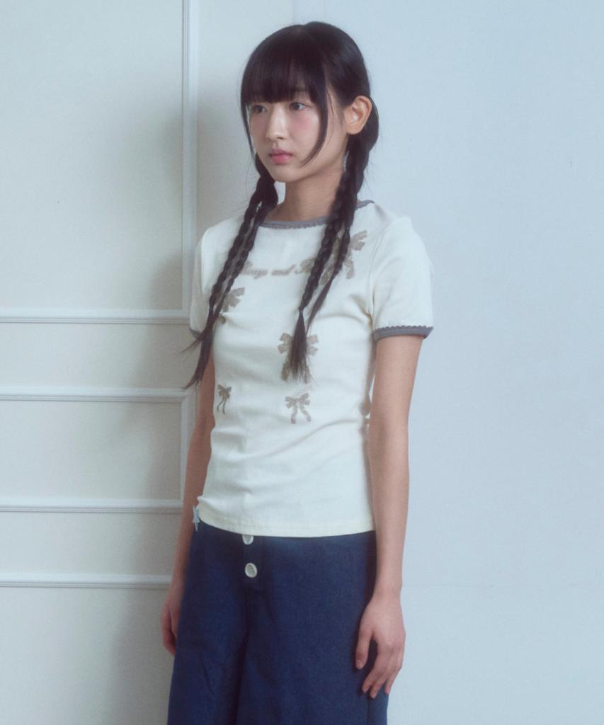 Loginaenloji Ribbon Printed Slim Ringer T-Shirt Ivory