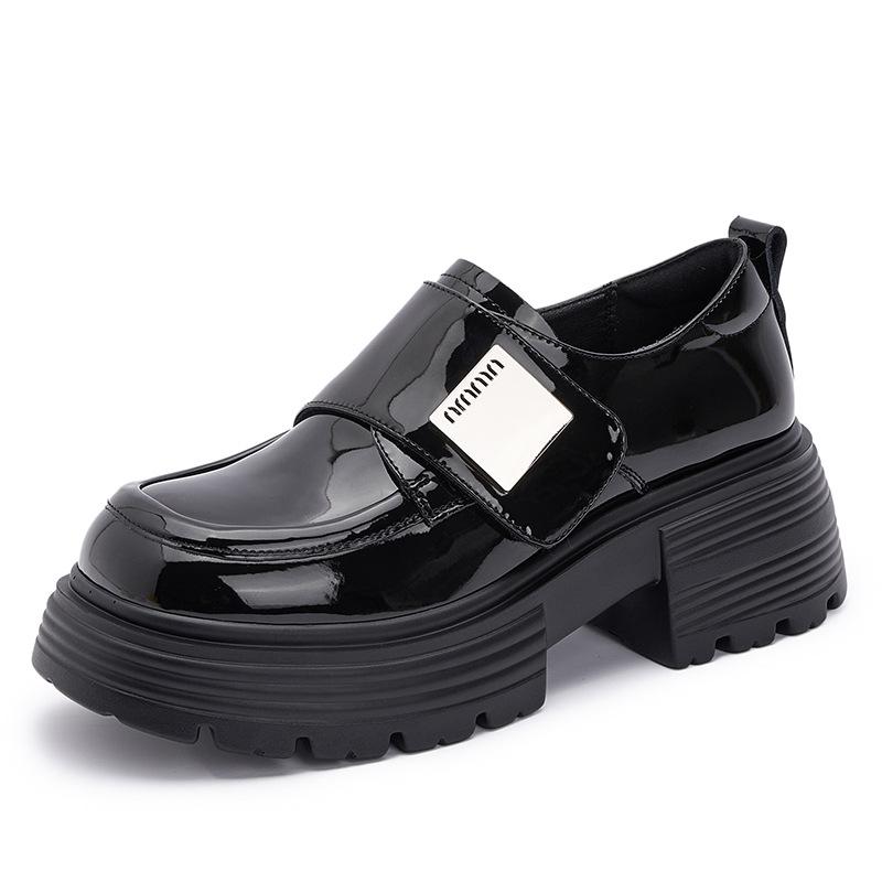 

Loafers women s 2025 autumn new thick-soled Velcro versatile casual height increase black small leather shoes women s anti-wear feet 35