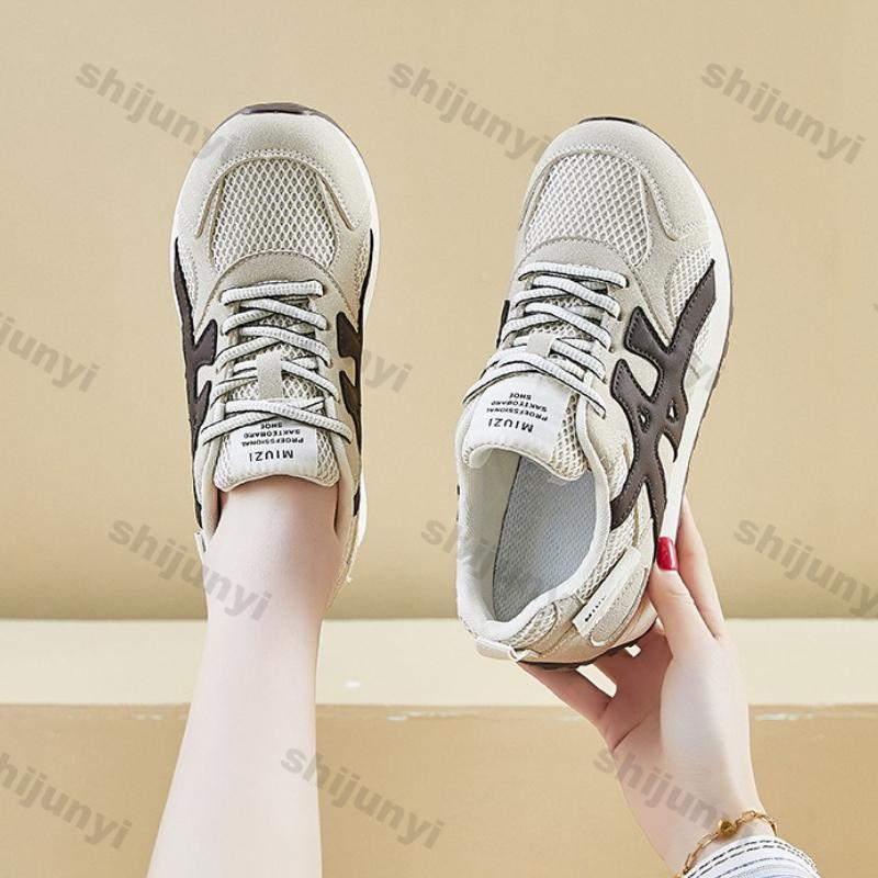 Scarpe da Donna 2026 Primavera Autunno Nuove Traspiranti in Rete Antiscivolo Sneakers da Donna Comode Aumenta Altezza Allacciatura Scarpe Casual