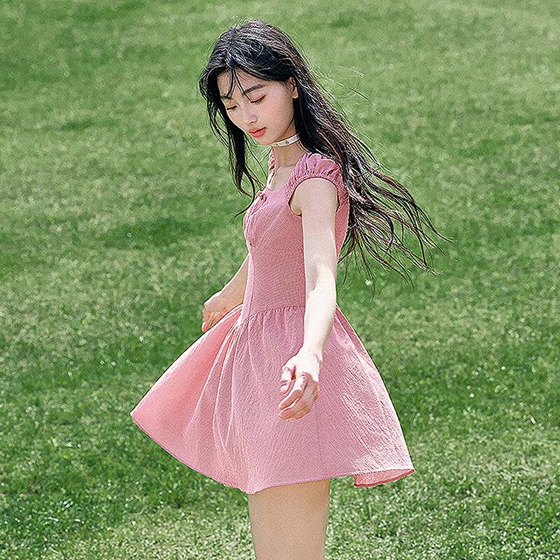 

Мини-платье Ledian французского стиля вишнево-красного цвета L