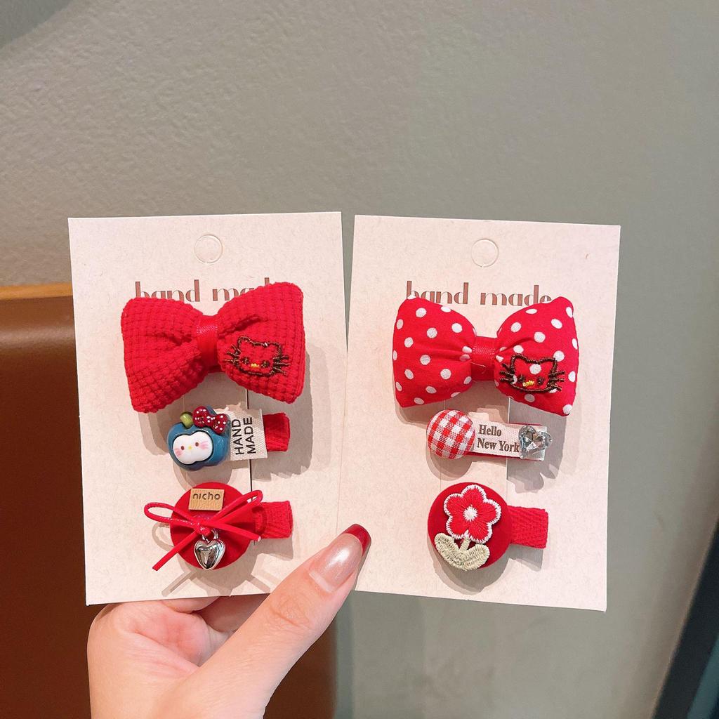 Children's Cartoon Hair Clip Set: Cute Bow and Red Decorative Clips for New Year