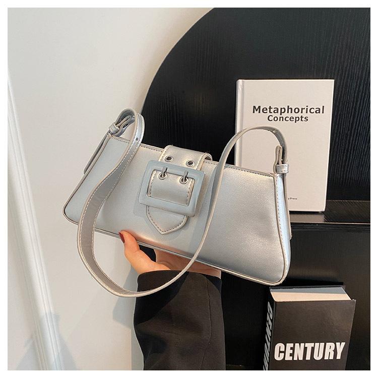 

Текстура лакованої шкіри проста сумка під пахви 2024 літо новий тренд універсальна ретро сумочка повсякденна жіноча сумка срібний