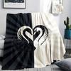1Pc Black&White Swan Print Flannel Blanket, High quality Comfortable for All Seasons, Home Decor, Warmth and Comfort, Perfect for Christmas Gifts W33
