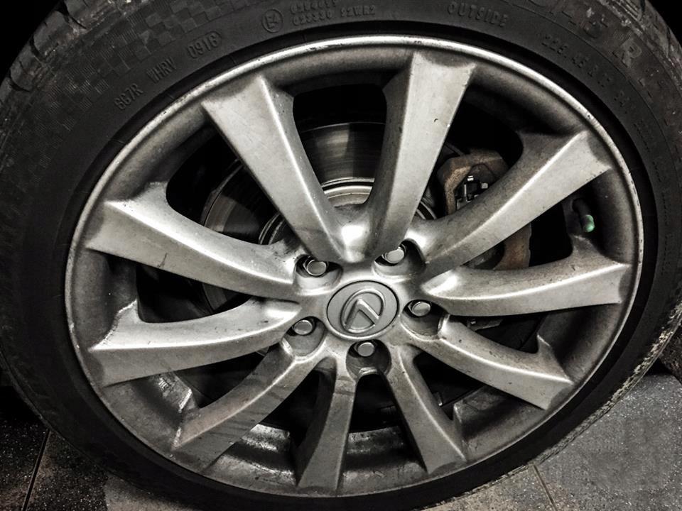 Bloody Rim Deironizer for Cleaning Rims from Deposits and Dirt Cherry Tenzi