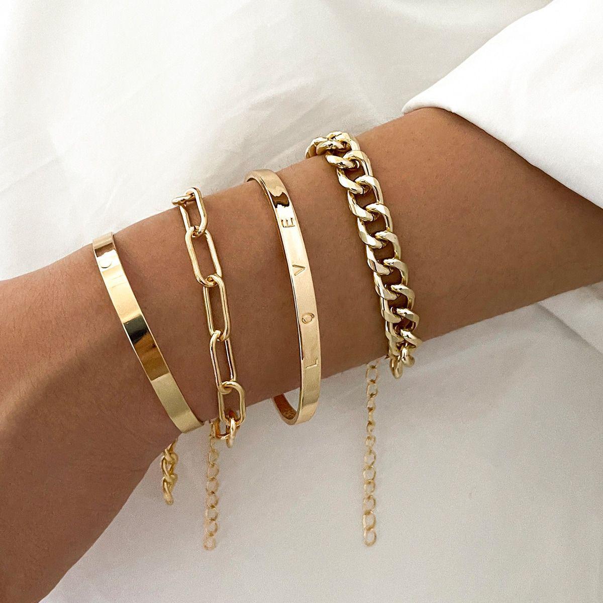 

European & American Punk Style LOVE Bracelet Set for Women – 4 Pieces, Simple Design золотий