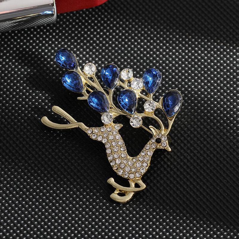 High-End Gold Deer Brooch - Unique Fashion Jewelry Accessory
