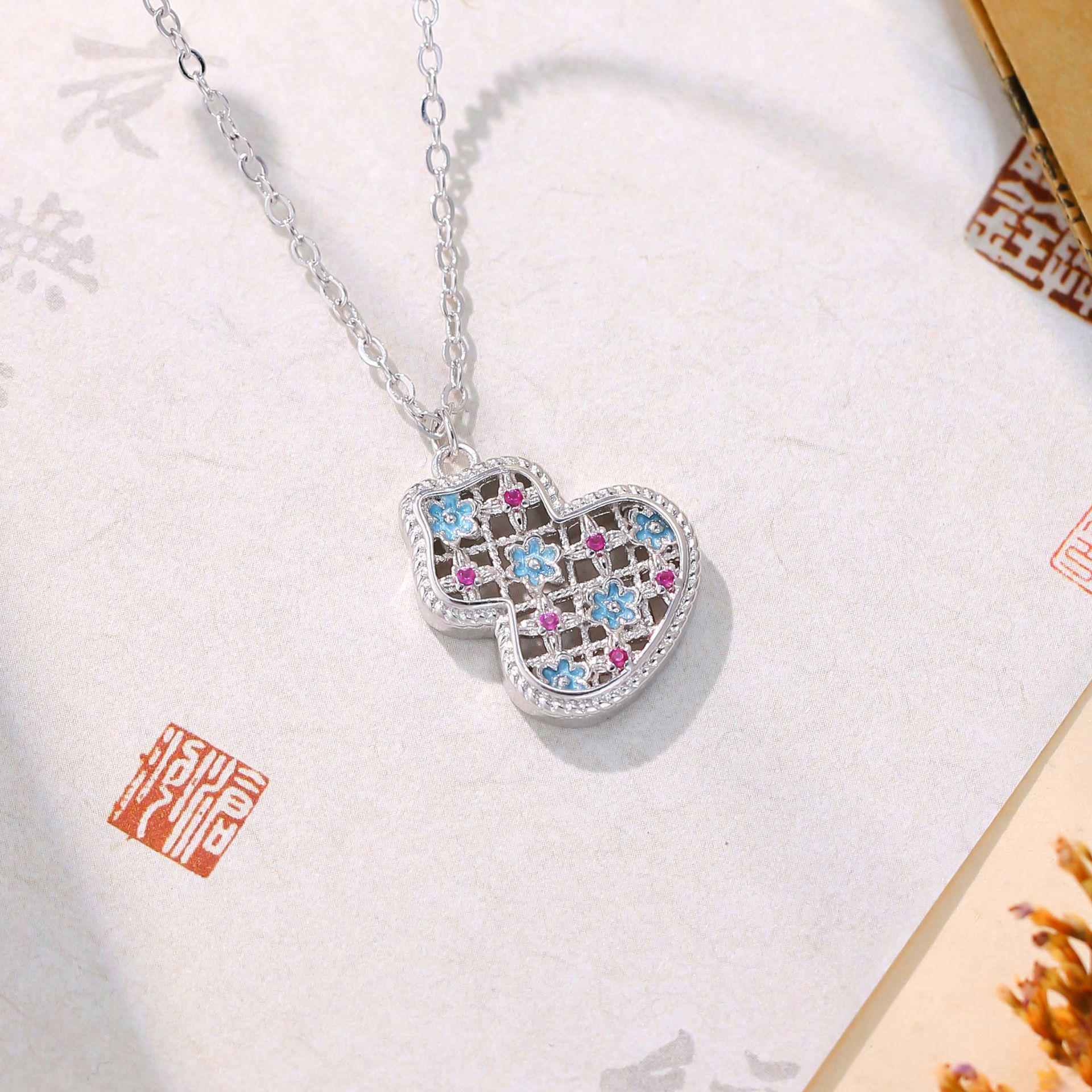 Chinese Court-Style Enamel Gourd Necklace - Luxury Fu Lu Pendant Clavicle Chain for Women Electroplated Gold