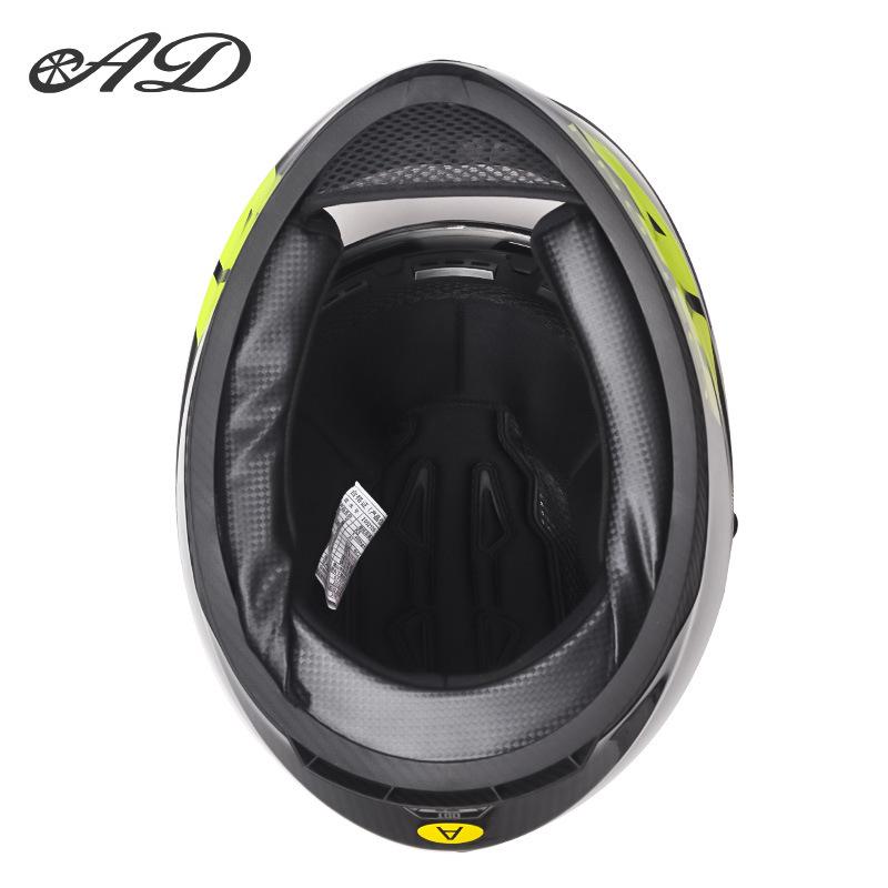 3C Certified Full Face Motorcycle Helmet for Men & Women - All-Season, Trendy Autumn/Winter Design