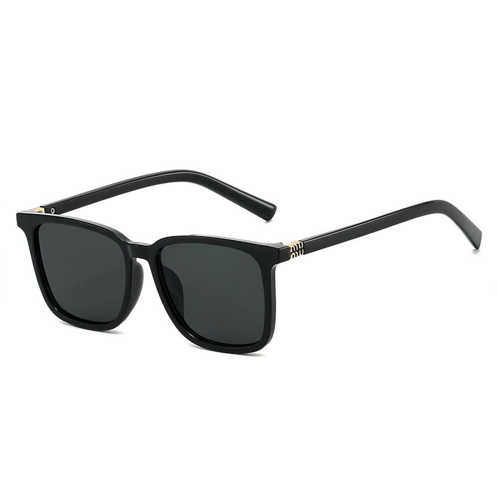 2025 New Square Oversized Sunglasses | Gold Accent Detail | Minimalist High-End Unisex Sun Glasses