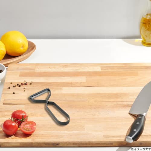 Takagi TAKAGI Black Stainless Steel Peeler, T-Shaped, Made In Japan, Stainless Steel, Rust-Resistant, Black Oxide Coating, Kitchen Tool, Cooking Tool,