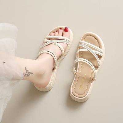 Sapatos de mulher – Sandálias