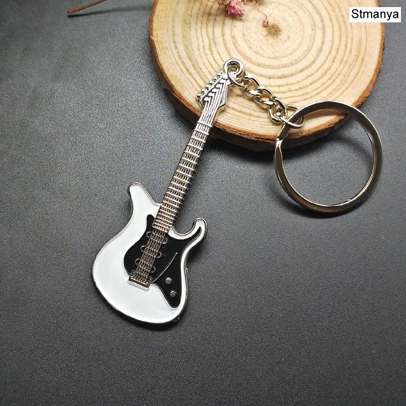 New Dice Key Chain Metal Personality Dice Poker Soccer Guitar Model Alloy Keychain Gift Car Key Ring 17045