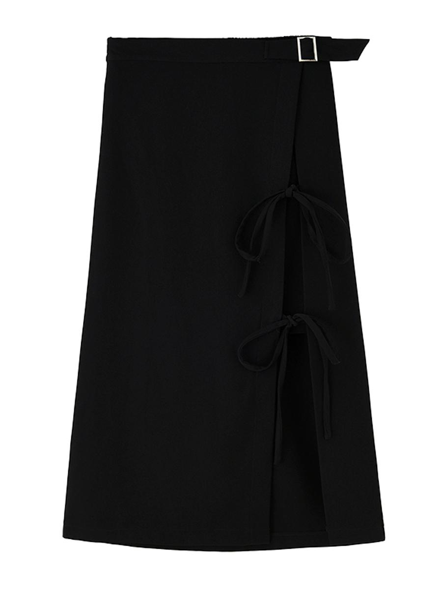 Черная юбка-миди с разрезом для женщин — фото 12