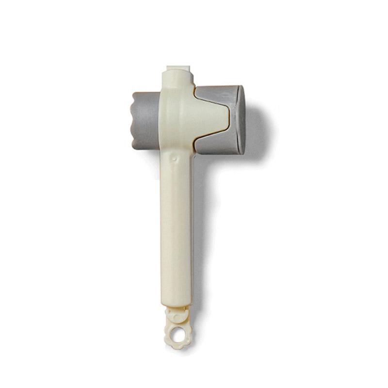 New food bag sealing clip Kitchen seasoning chicken essence discharge mouth snack bag sealing clip Plastic clip damp proof
