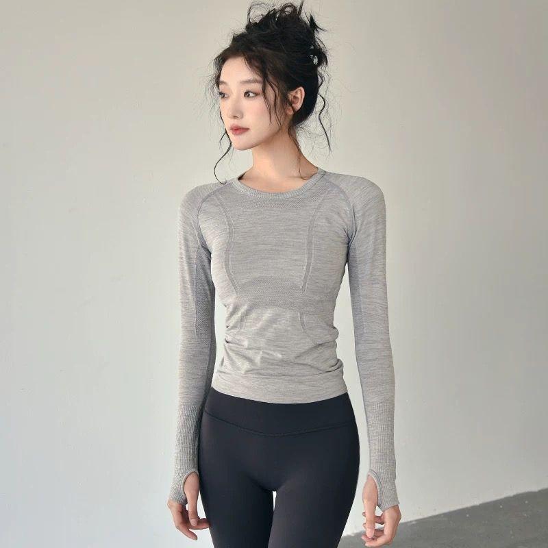 

Big Brand Flat Sports Tops Female Fall/Winter Slim round Neck Quick-Drying Yoga Clothes Professional Running Training Workout Long Sleeve Snow mountain ash (paragraph A) M
