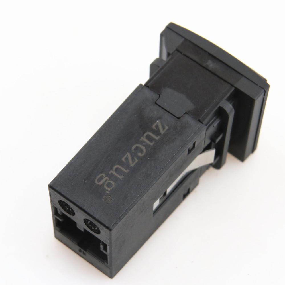 FHAWKEYEQ Car AUX Switch Socket Connector Adapter For RCD 510 RCD 310 VW Golf MK6 Jetta MK5 Scirocco 5KD 035 724 A 5KD 035