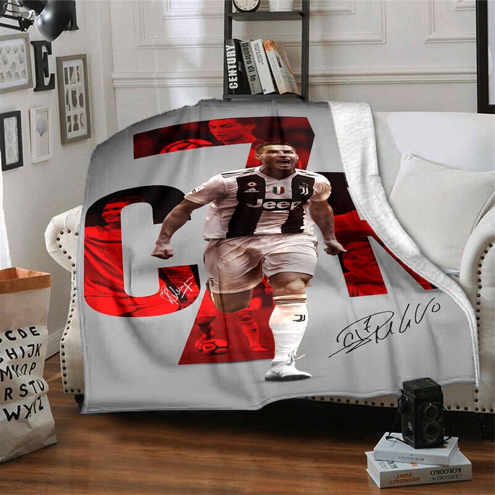 Dynamic Soccer Legend Blanket Soft Warm Cozy Suitable for Livingroom Seaside Bed All-Season Use Digital Print