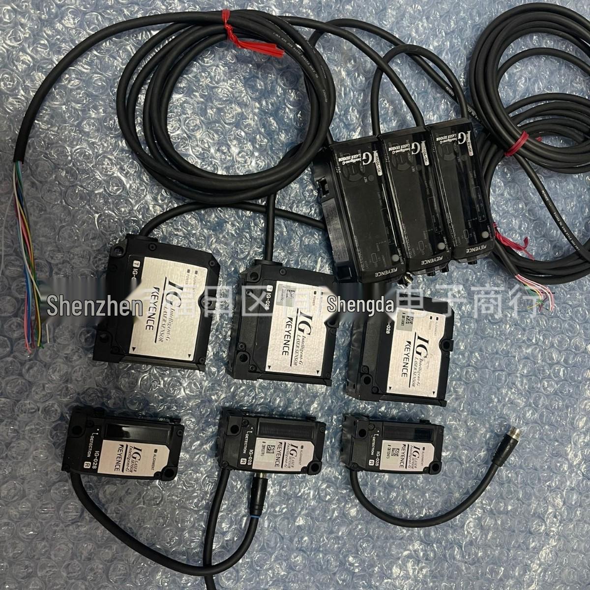

Keyence IG Series Sensors: IG-010, IG-028, IG-1000, IG-1050, IG-1500, IG-1550 IG-028