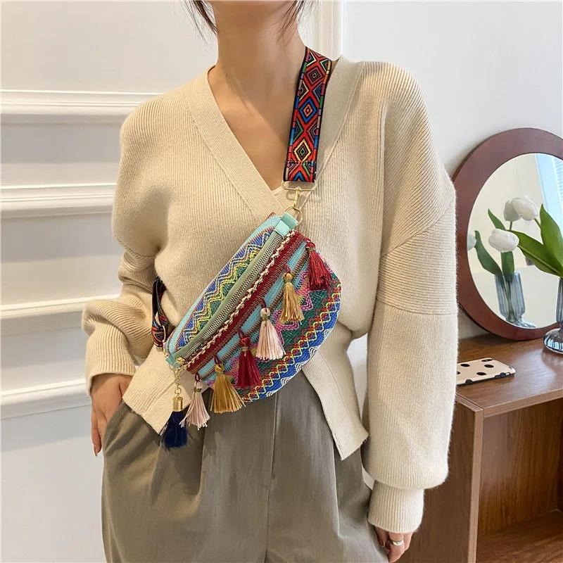 WTEMPO Ethnic Style Embroidered Tassel Waist Bags Casual Versatile Zipper Crossbody Single Shoulder Bags