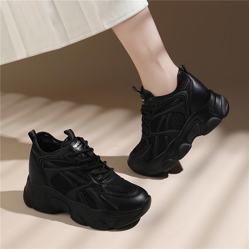 Small Thick Soles Shoes Women's Mesh Running Shoes New Light and Breathable Sports Casual Shoes In Spring and Summer