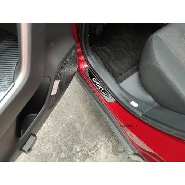 Para Jeep Renegade Accesorios de Coche Cubierta de Umbral de Puerta Protector de Placa de Rasguño Moldura 22