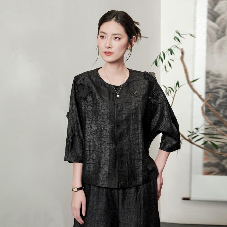 

Design sense fragrant cloud yarn silk shirt women s seven-quarter sleeve summer new round neck mulberry silk top L чорний