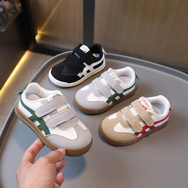 Spring and Autumn Style Boys and Girls Velcro Lightweight and Comfortable Soft Sole Sports Casual Shoes