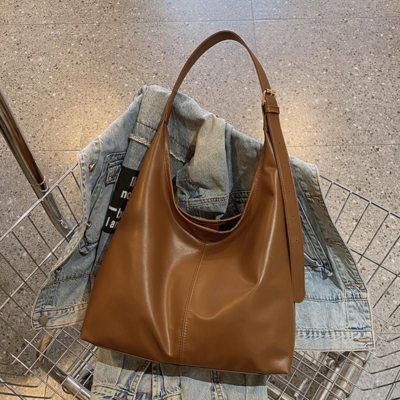 Trendy Korean Style Handbag 2023 Autumn Fashionable Womens Stylish Shoulder Bag