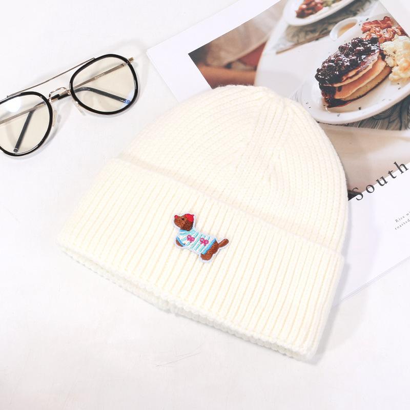 Autumn and Winter New Hat for Women Puppy Patch Knitted Hat Sweet and Cute Warm Wool Hat Outdoor Versatile Pullover Hat