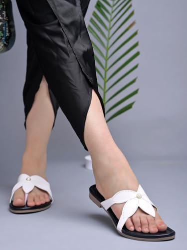 Shoetopia White Flat Sandals For Women /Eu38 5 UK