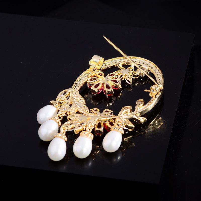 Chinese Style Mirror Flower Pearl Brooch: Micro-set Zircon, Sparkly, Exquisite, Elegant Design, Suit Corsage Pin for Women